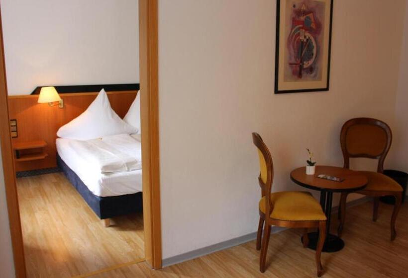 스탠다드 스튜디오, Berghof Wasserkuppe & Gästehaus Fuldaquelle