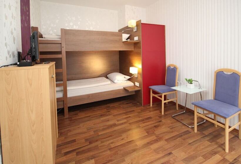 4인용 스탠다드 룸, Berghof Wasserkuppe & Gästehaus Fuldaquelle