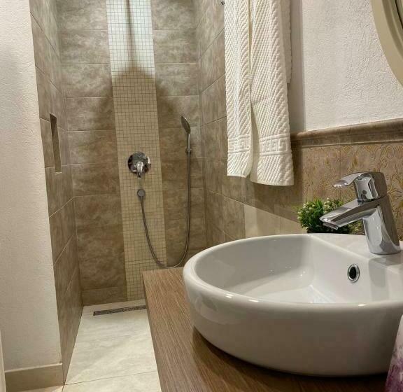 ペントハウスルーム, Palatul Brukenthal Avrig