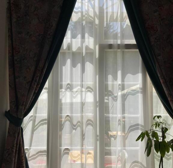 デラックスルーム, Palatul Brukenthal Avrig