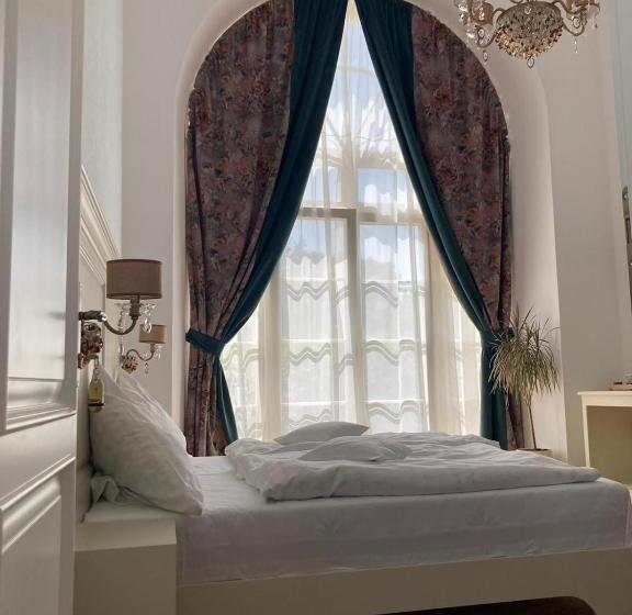 デラックスルーム, Palatul Brukenthal Avrig