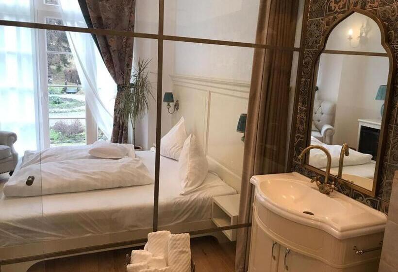 デラックスルーム, Palatul Brukenthal Avrig