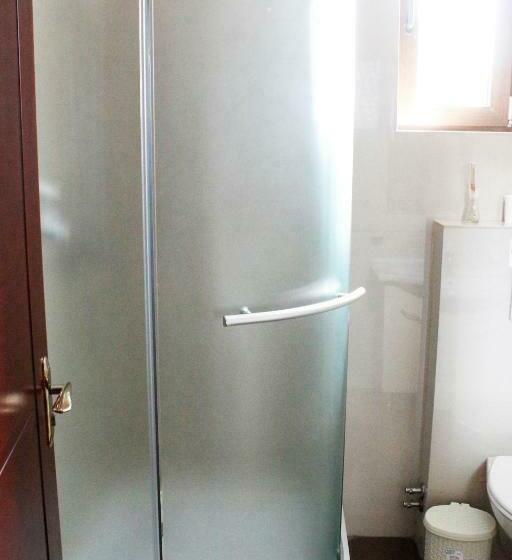 اتاق استاندارد, Papion