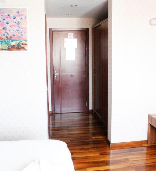 اتاق استاندارد, Papion