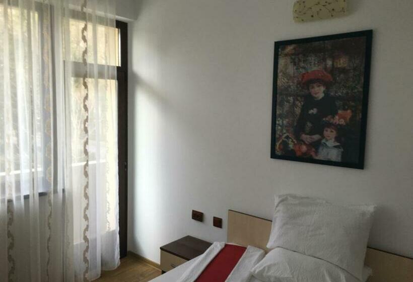 标准间, Paradox Oituz