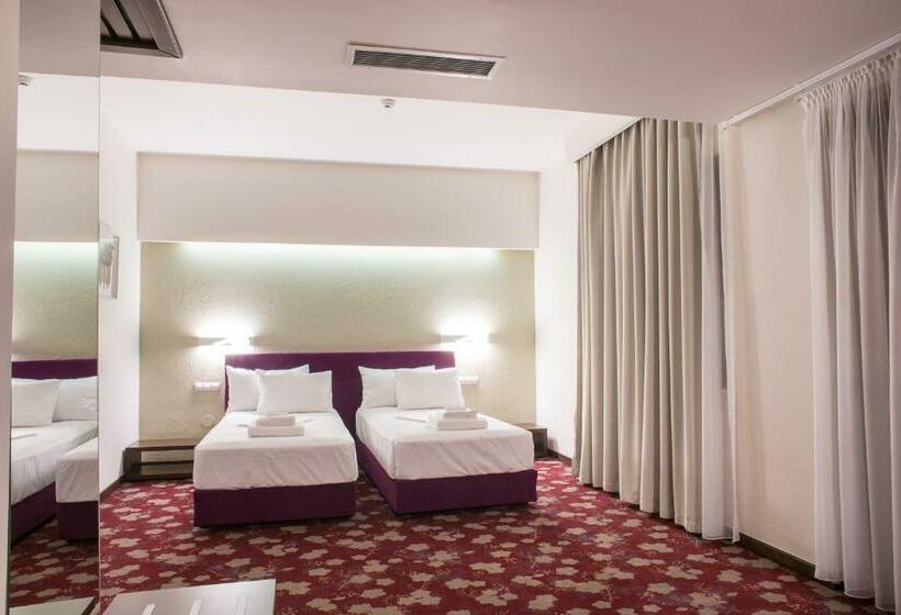 חדר קלאסי, Relax Craiova