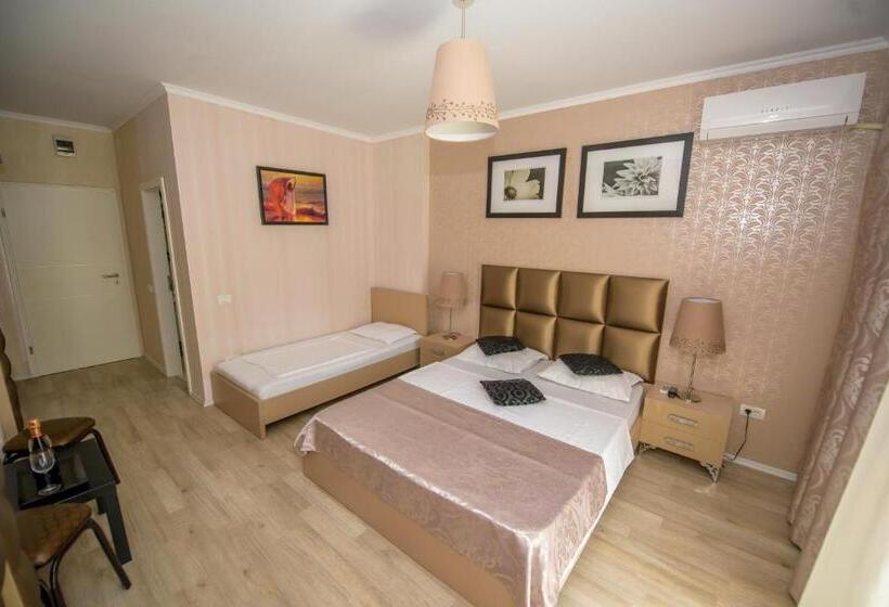 Cameră Triplă Standard, Smarald Sea Mamaia Nord