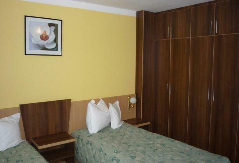 غرفة قياسية, Sud