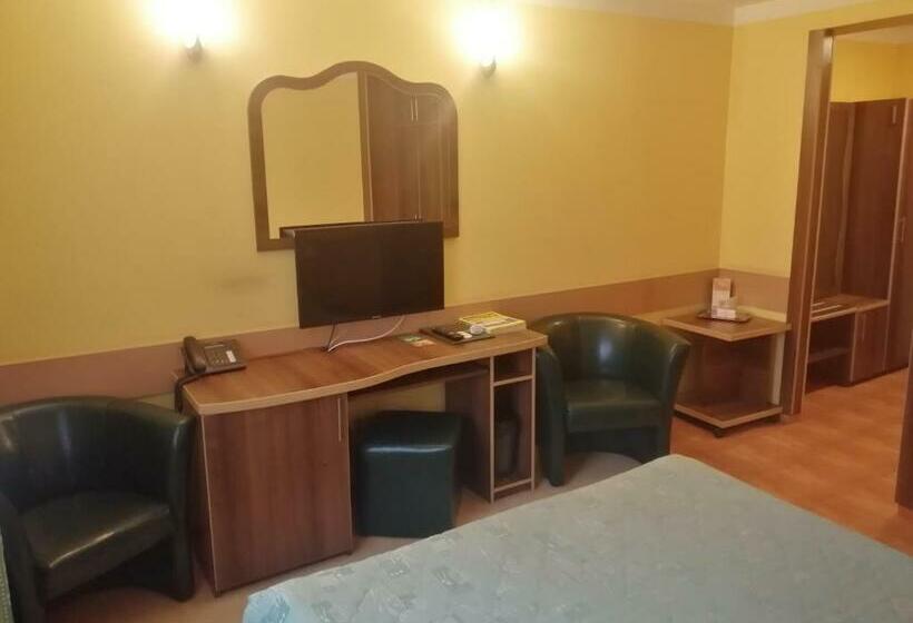 غرفة قياسية, Sud