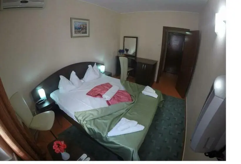 Habitació Estàndard, Turist
