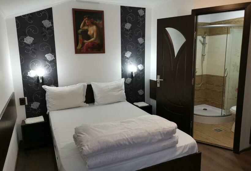 اتاق استاندارد با تخت بزرگ, Joe Hostel