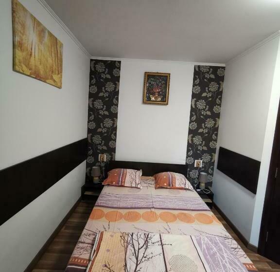 اتاق استاندارد با تخت بزرگ, Joe Hostel
