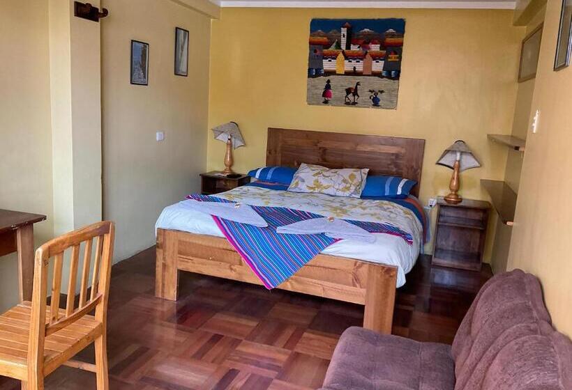 اتاق لوکس, La Casa De Zarela