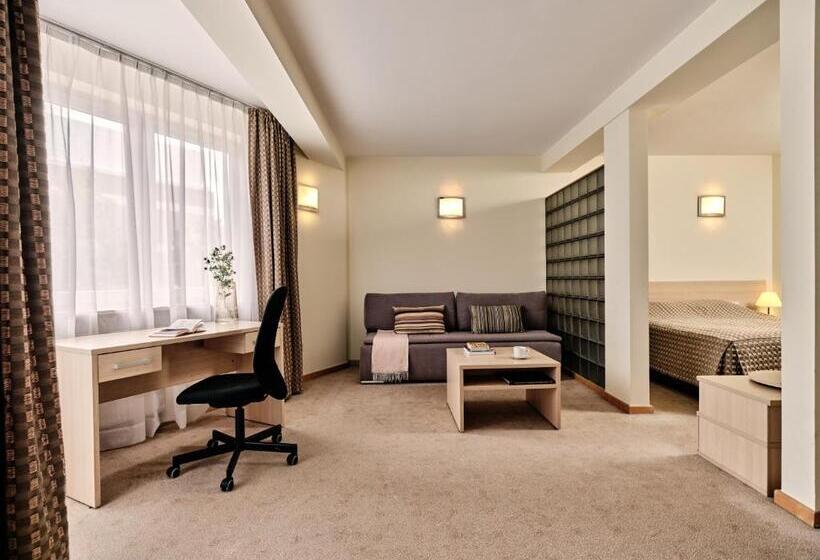 豪华工作室, Apartamenty Media Park