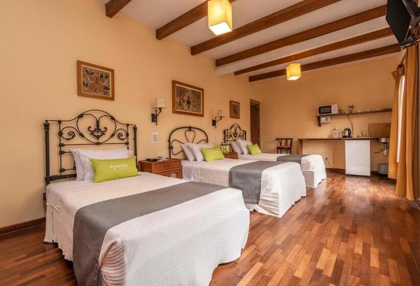 غرفة قياسية ثلاثية, El Patio Miraflores