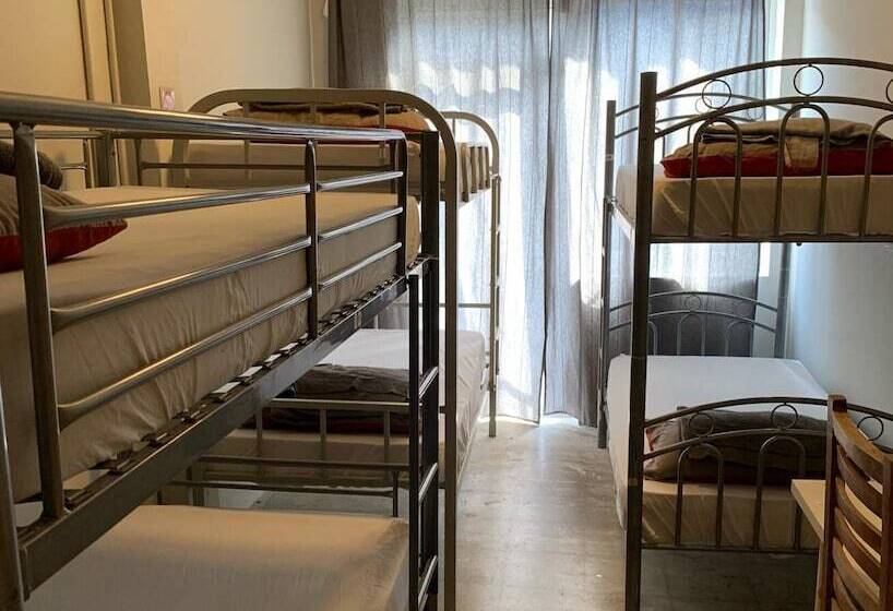 اتاق خانوادگی, City Backpackers   Hostel