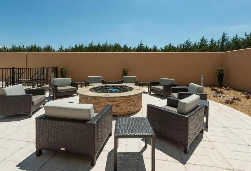 Standard-huone King-vuode, Courtyard By Marriott Ardmore