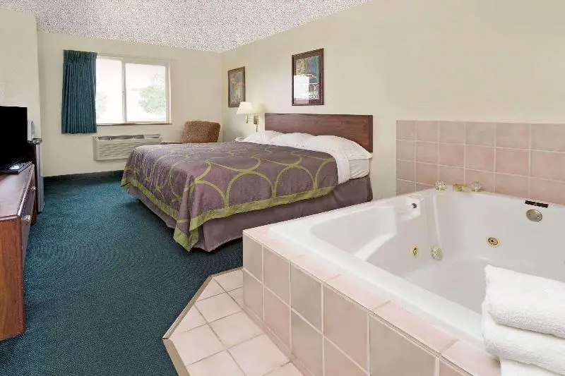 Superior-studio, Courtyard By Marriott Ardmore