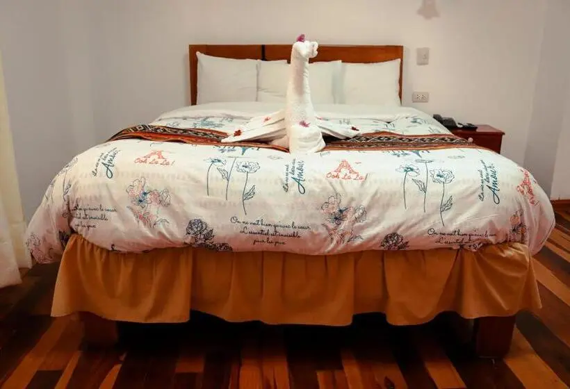 Deluxe Kamer, Intitambo