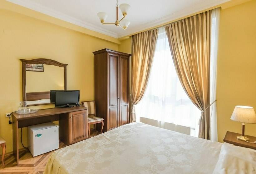 スタンダードルーム, Oasis