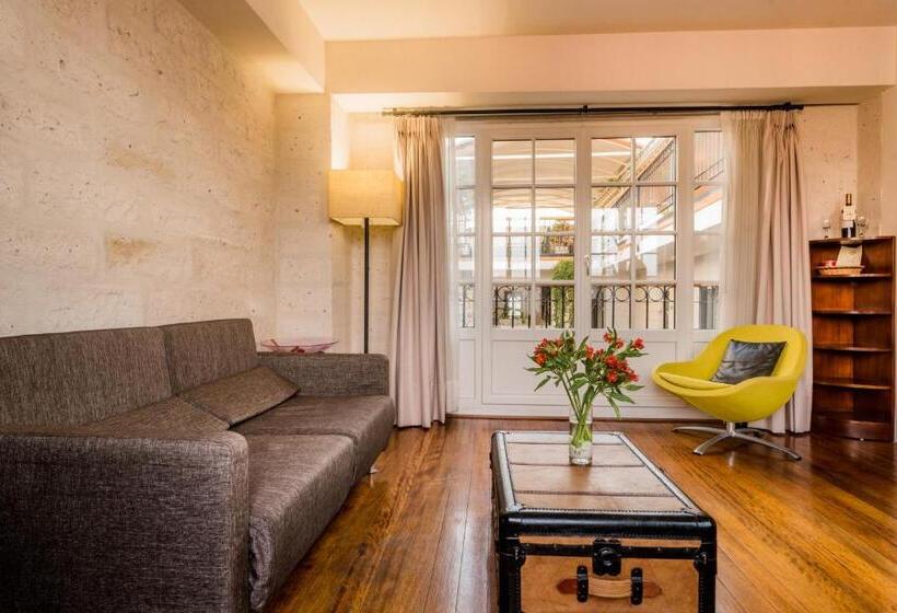 سوییت سوپریور, Palla Boutique