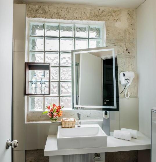 سوییت, Palla Boutique