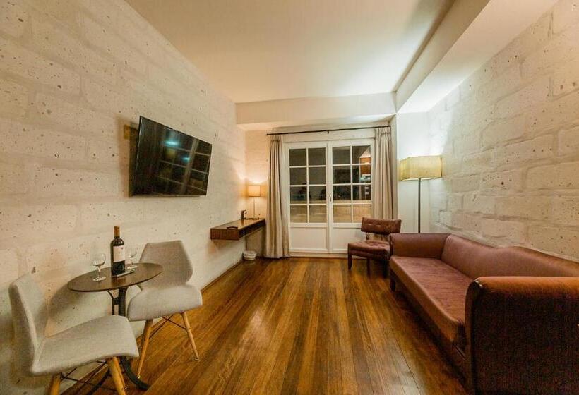 스위트, Palla Boutique