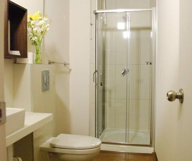 컴포트 룸, Palla Boutique