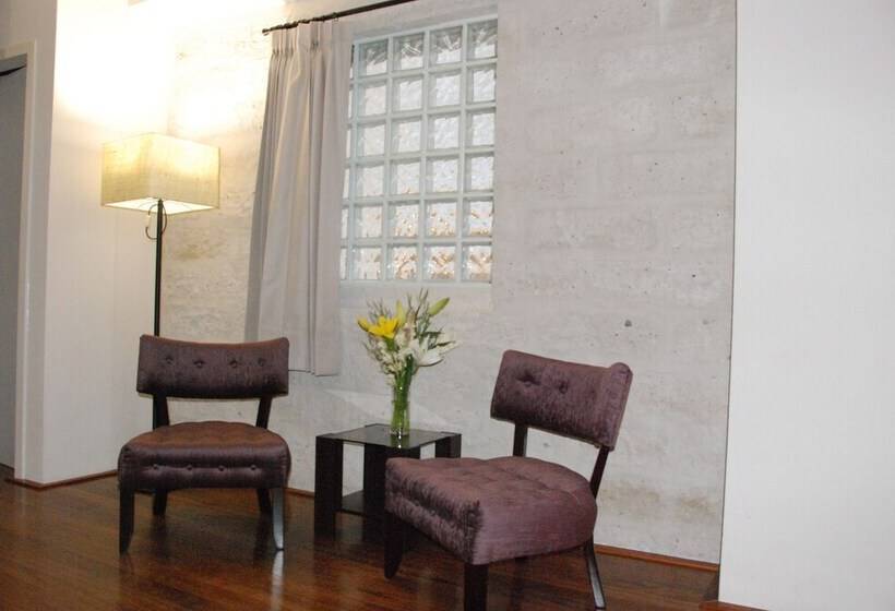 סוויטת ג'וניור, Palla Boutique
