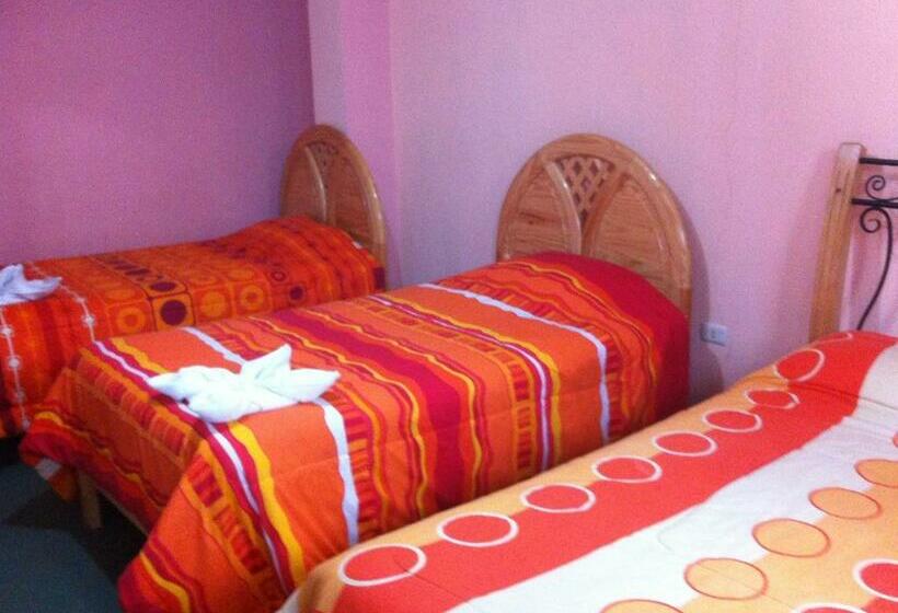 Háromágyas Standard Szoba, Plateros