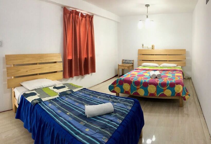 Háromágyas Standard Szoba, Plateros