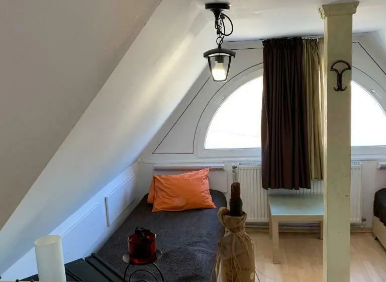 １ベッドルームアパートメント, Villa Siret
