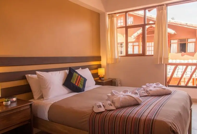 ویلای 2 خوابه, Wayqey Lodge