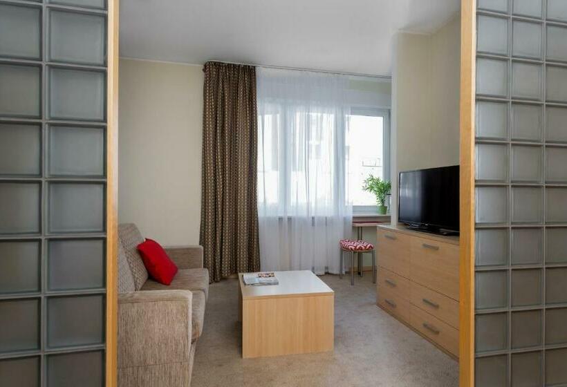 スタンダードスタジオ, Apartamenty Media Park