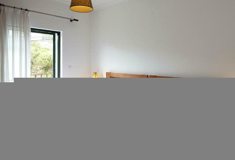 Апартаменты 2 Спальни, Abrigo Da Montanha  Alojamento Familiar