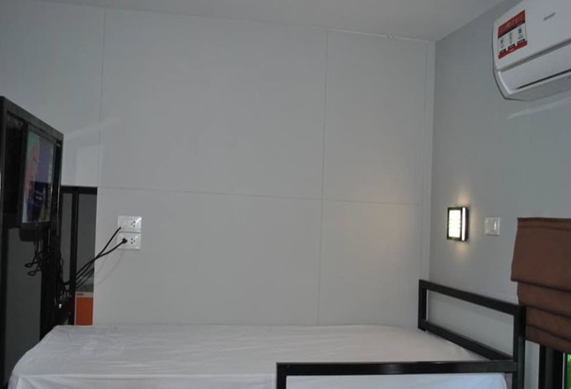 سرير فى غرفة مشتركه, Sirinsamui Boutique Hostel