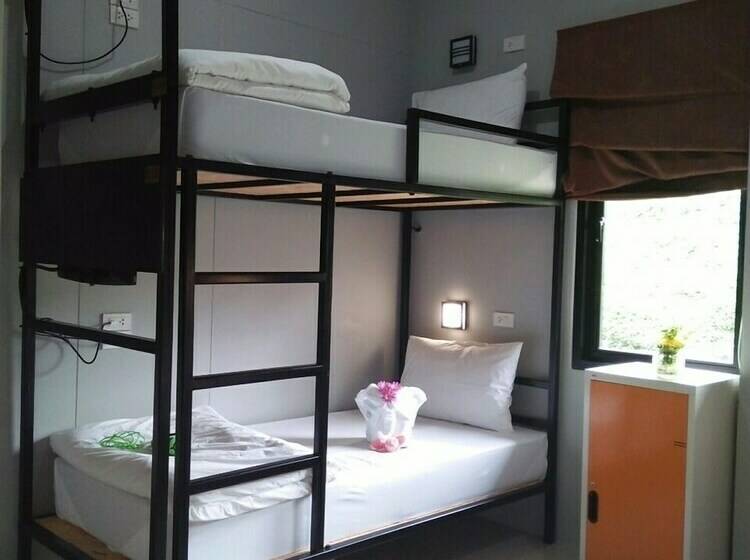 Кровать в Общей Комнате, Sirinsamui Boutique Hostel
