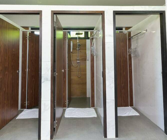 Кровать в Общей Комнате, Sirinsamui Boutique Hostel
