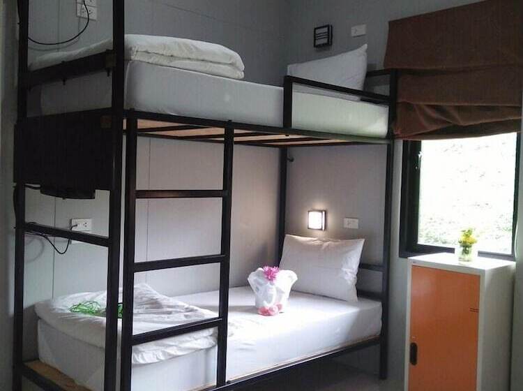 سرير فى غرفة مشتركه, Sirinsamui Boutique Hostel