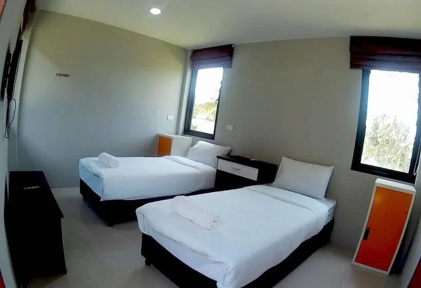 スーペリアールーム, Sirinsamui Boutique Hostel