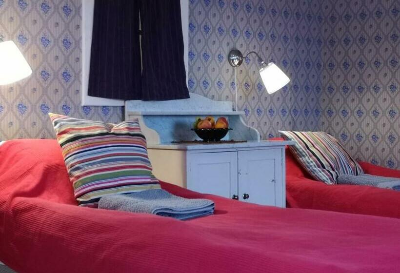 Номер Стандарт, Stockholm B&b Cottage