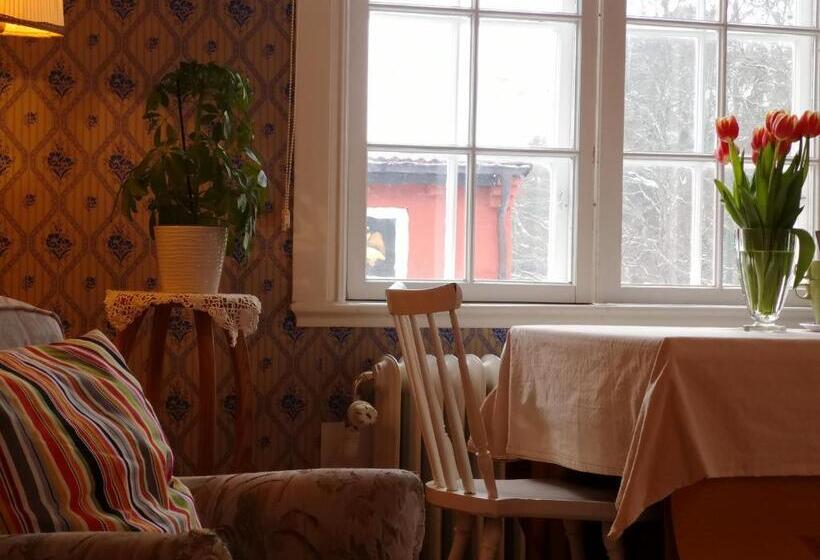 Номер Стандарт, Stockholm B&b Cottage