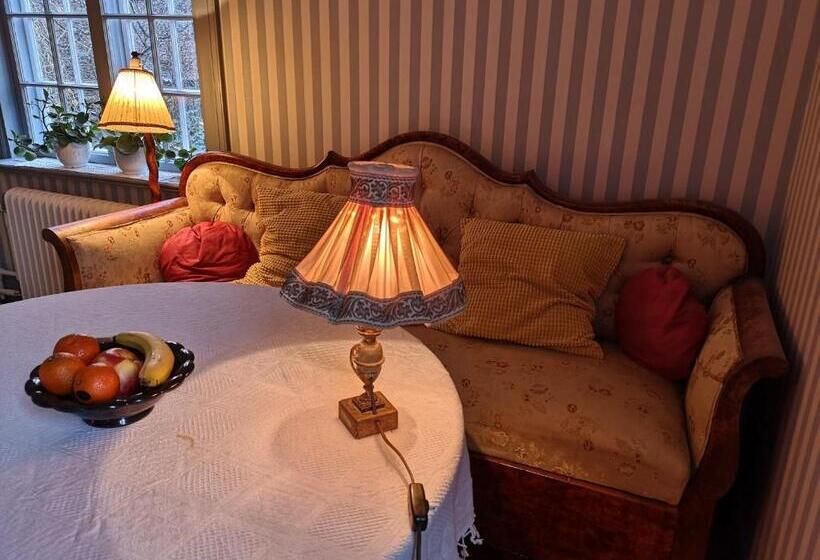 Номер Стандарт, Stockholm B&b Cottage