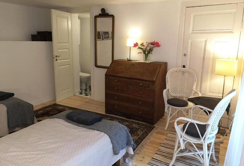 Апартаменты 1 Спальня, Stockholm B&b Cottage