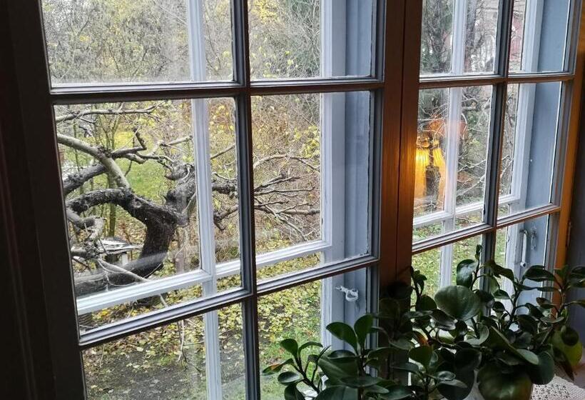 Номер Стандарт, Stockholm B&b Cottage