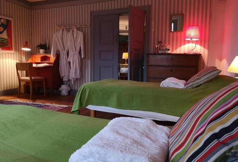 Номер Стандарт, Stockholm B&b Cottage