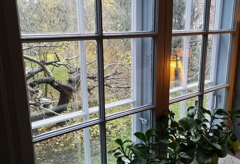 Номер Стандарт, Stockholm B&b Cottage