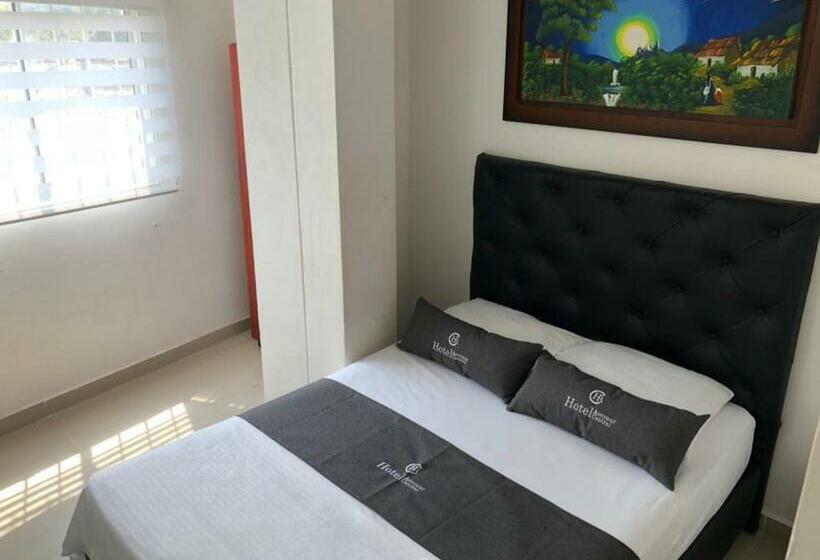 غرفة قياسية, Aeromar Central