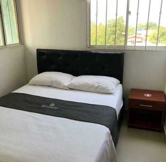 غرفة إقتصادية, Aeromar Central