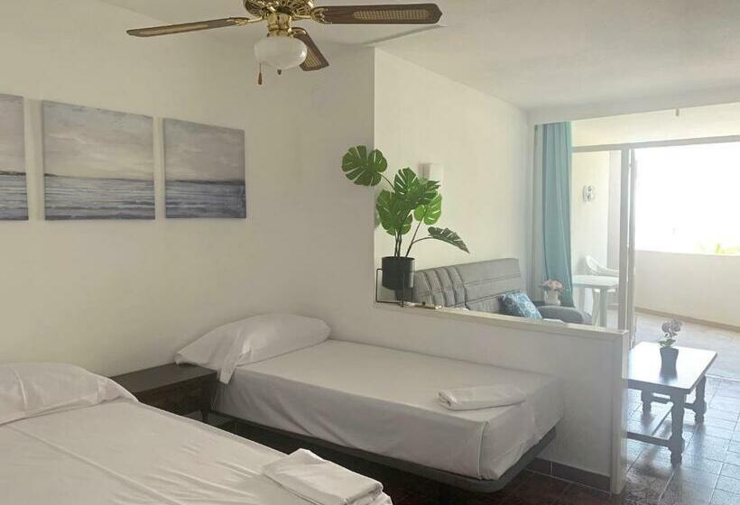 استودیوی استاندارد, Apartamentos Eurhostal 3000